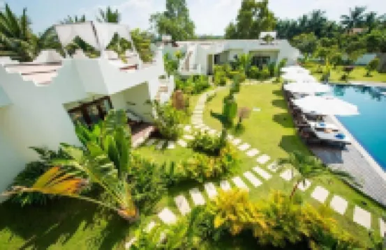 Navutu Dreams Resort & Wellness Retreat