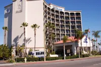 Hilton San Diego Airport/Harbor Island Hotels in San Diego