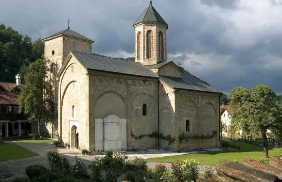 亞歷山德拉公寓