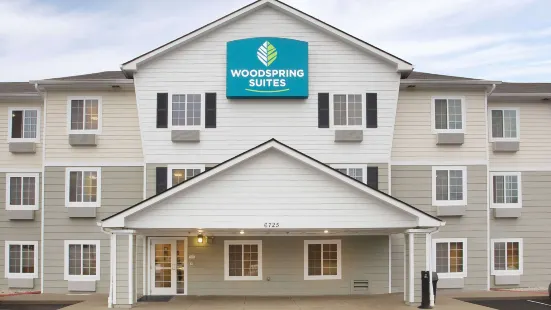 WoodSpring Suites Cincinnati Fairfield