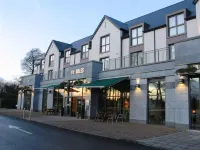 Raheen Woods Hotel Các khách sạn ở Clarinbridge