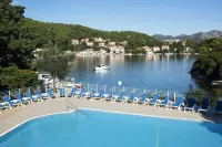 Aminess Planet Camping Holiday Homes Port9 - Beach