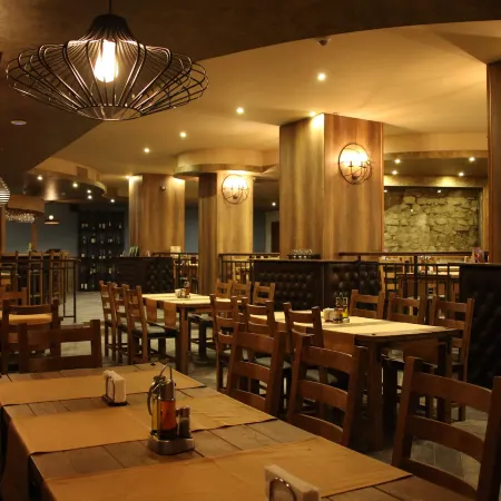 Golden Tulip Varna