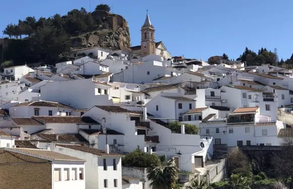 蓋塔內斯農村酒店