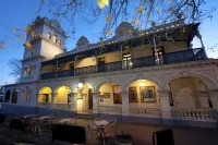 Yarra Valley Grand Hotel Hotels in Dixons Creek