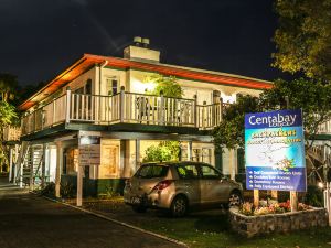 Centabay Lodge and Backpackers