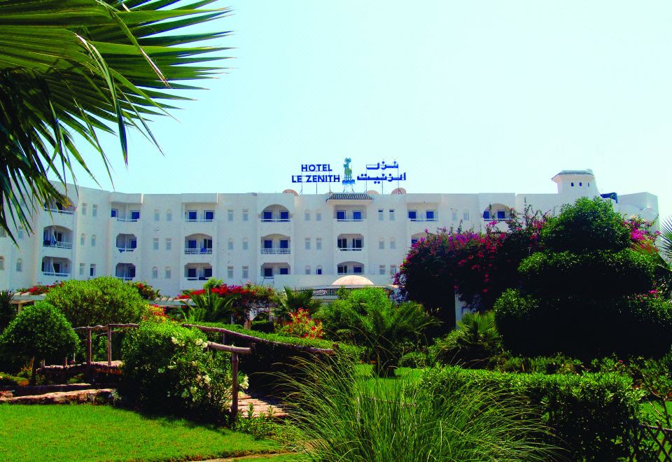 hotel overview picture