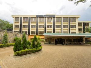 Pinecone Hotel Kisumu