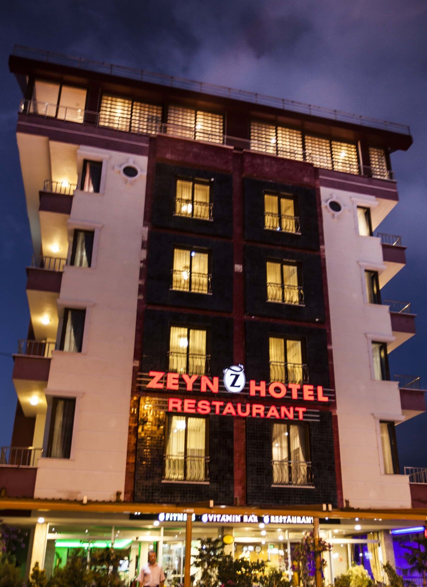 Zeyn Hotel