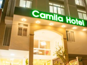 Khách sạn Camila