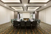 Wyndham Garden Guadalajara Acueducto Hotels in San Francisco Tesistan