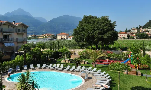 4 Limoni Apartment Resort