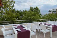 Ada Palas Otel