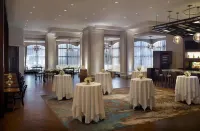 New Orleans Marriott Metairie at Lakeway Hotels in Metairie