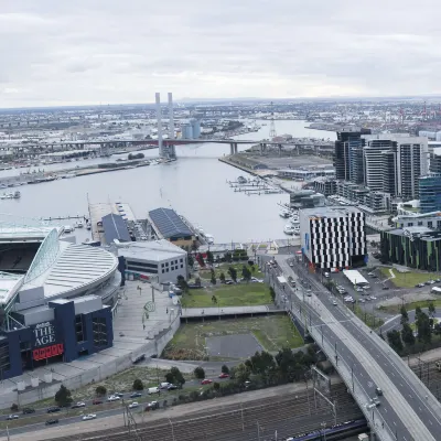 Atlantis Hotel Melbourne Hotels near Station Pier