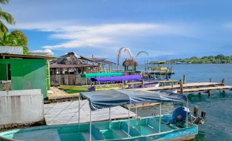 Bocas Paradise Hotel