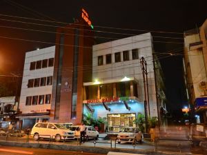 Hotel Raipur Inn