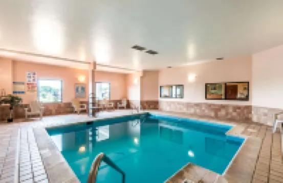 Econo Lodge Inn & Suites Middletown - Winchester South