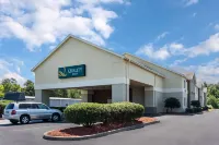 Quality Inn Warsaw Near Rappahannock River Hotels near Walmart Supercenter