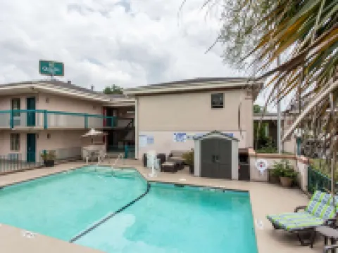 Quality Inn Goose Creek - Charleston Hotel di Berkeley County