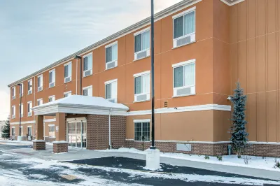 Quality Inn Near Interstate I94 Hotels in Chikaming Township