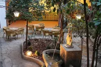Hotel Jardí Apartaments Hotels near Espai Guinovart d'Agramunt