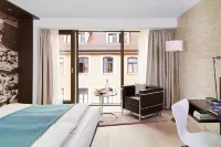 Living Hotel Das Viktualienmarkt - Airport Shuttle