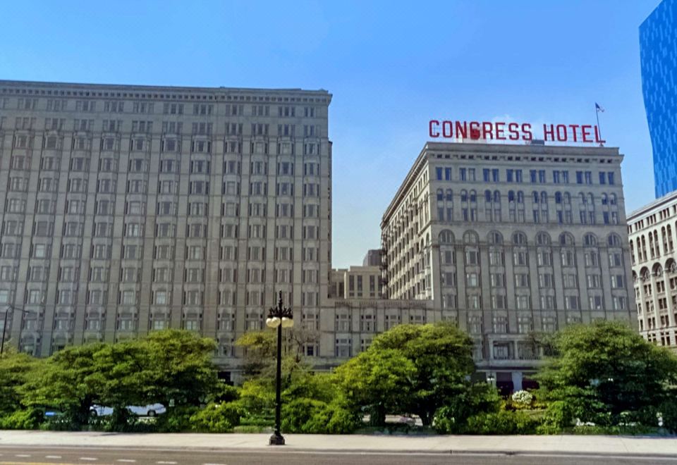 콩그레스 플라자 호텔 시카고의 레스토랑 내부