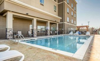 MainStay Suites Midland