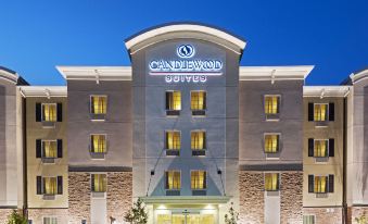 Candlewood Suites West Edmonton - Mall Area