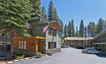 The Incline Lodge
