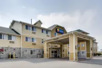 Comfort Inn & Suites Bellevue - Omaha Offutt AFB Hotels near Macy's  (Bellevue Square)