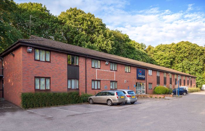 Travelodge Medway M2
