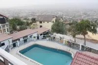 Hill View Hotel McCarthy Hills Hotels in Ga West