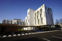Hôtel Première Classe Hôtels à proximité de : Auchan Hypermarché Montivilliers