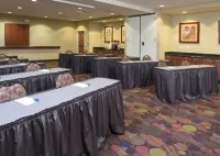 Hampton Inn & Suites Grand Rapids-Airport 28th Street