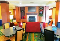 Fairfield Inn & Suites Mount Vernon Rend Lake Hotels in Mount Vernon