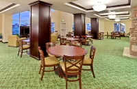 Holiday Inn Express & Suites Ontario