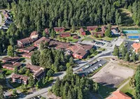 โรงแรมแอเดลฟอร์ส โฮเทลล์ ออช คอนเฟอเรนซ์ โรงแรมใน