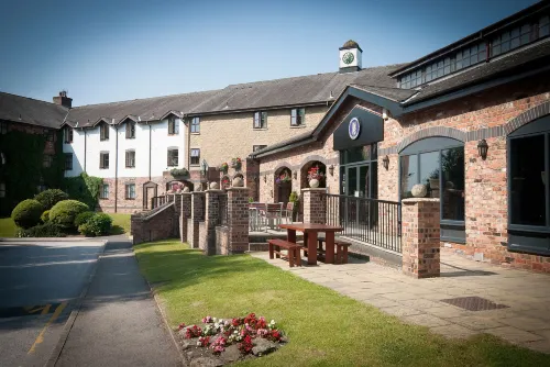Village Hotel Liverpool Hotels in Widnes