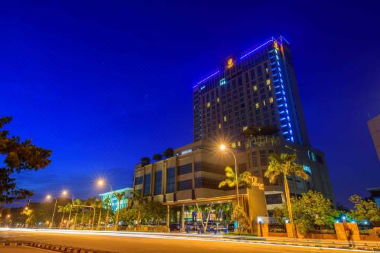 The Light Hotel Penang Penangfightcovid 19 Certified Central Seberang Perai Updated 2021 Price Reviews Trip Com