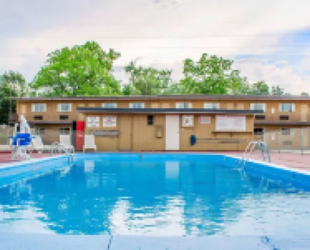 狼之旅館酒店 伊利縣酒店