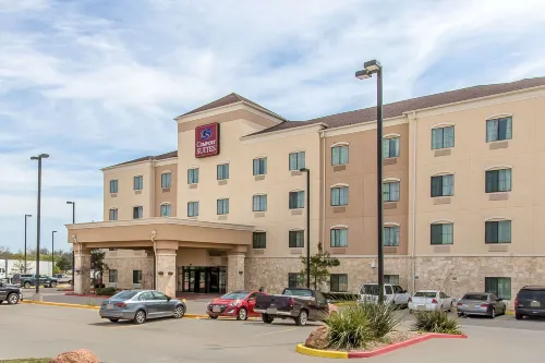 Comfort Suites Lawton Near Fort Sill Hotels in Lawton
