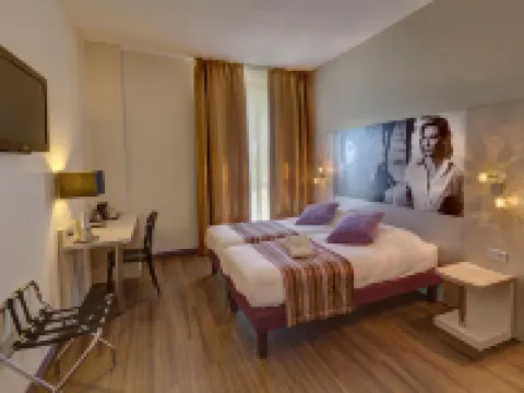 Hôtel Arles Plaza โรงแรมในอาร์ล