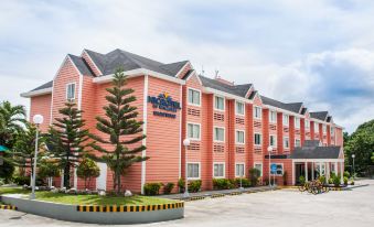 Microtel by Wyndham Eagle Ridge