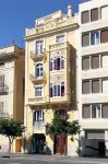 Purple Nest Hostel - Hostels
