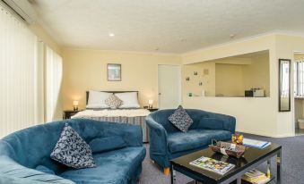 Wrights by the Sea Motel
