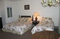 Jenny's Country Manor Hotels in Pine Plains