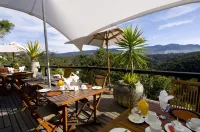 Hog Hollow Country Lodge Hotels in South Cape DC