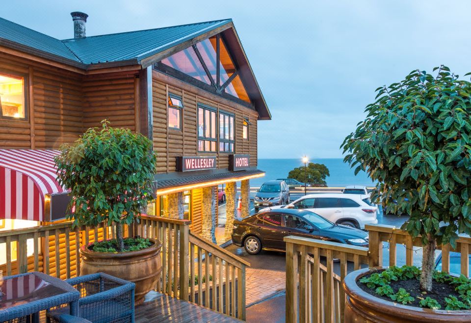 hotel overview picture